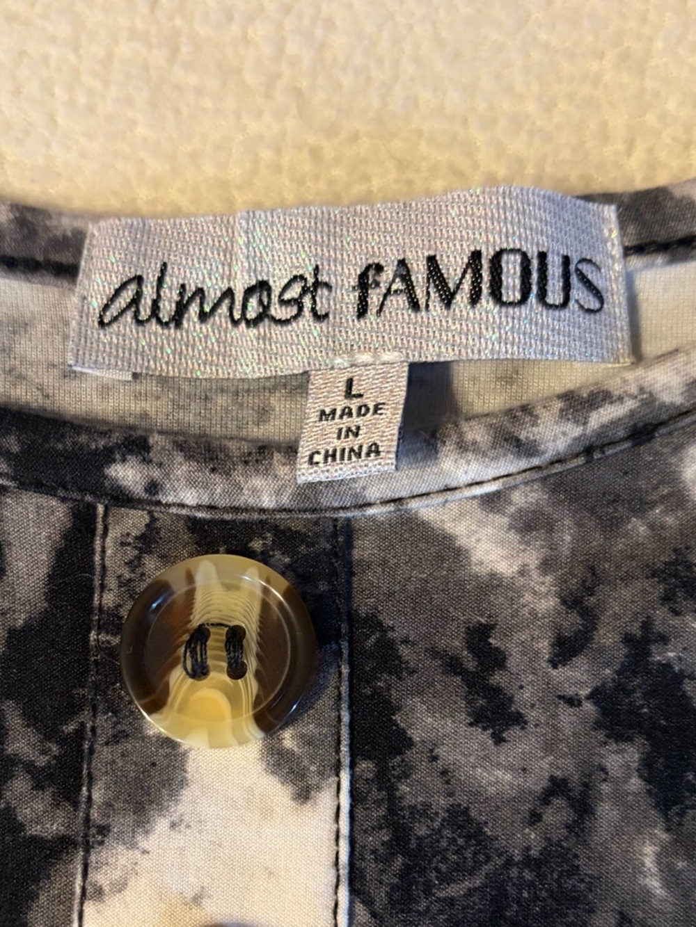 Almost Famous Black & White Tie-Dye Sleeveless Jumpsuit Cozy Soft Size Large - Picture 4 of 9